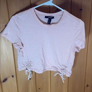 Crop t-shirt with ties 🌼